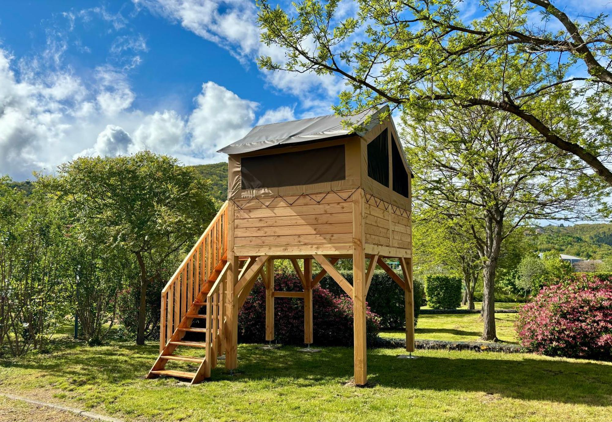 Camping Onlycamp Pierre & Sources Volvic Eksteriør bilde